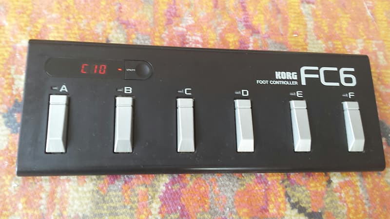 Korg FC6 Foot Controller with Cable Works great image 1