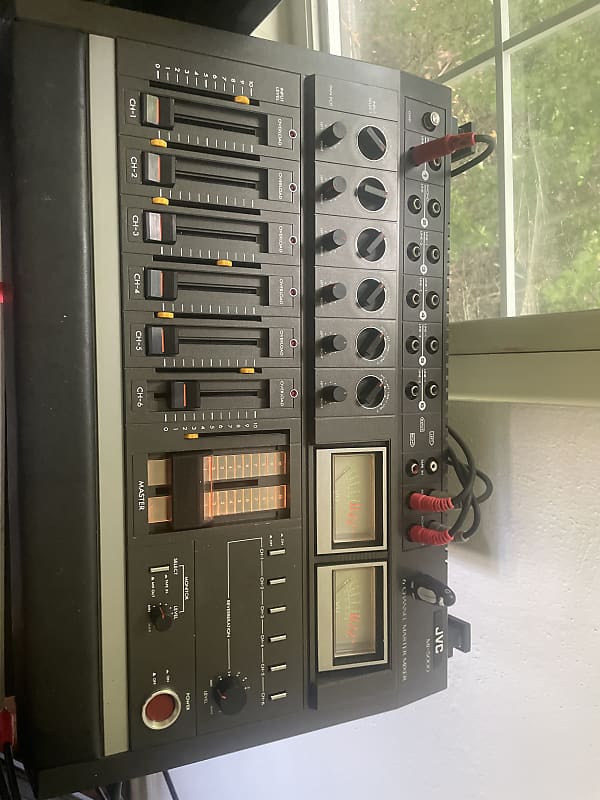 JVC M-5000 Mixer SPRING REVERB  			