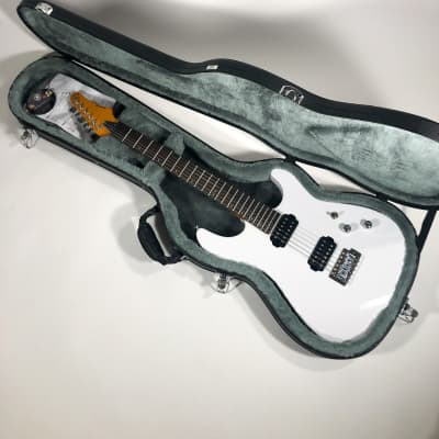 Samick SS70 Electric Guitar, Gloss White (Hard Case Included) image 9