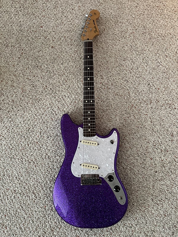 Fender USA Cyclone 2000 Purple Sparkle Refinish w/ Noiseless Single Coils