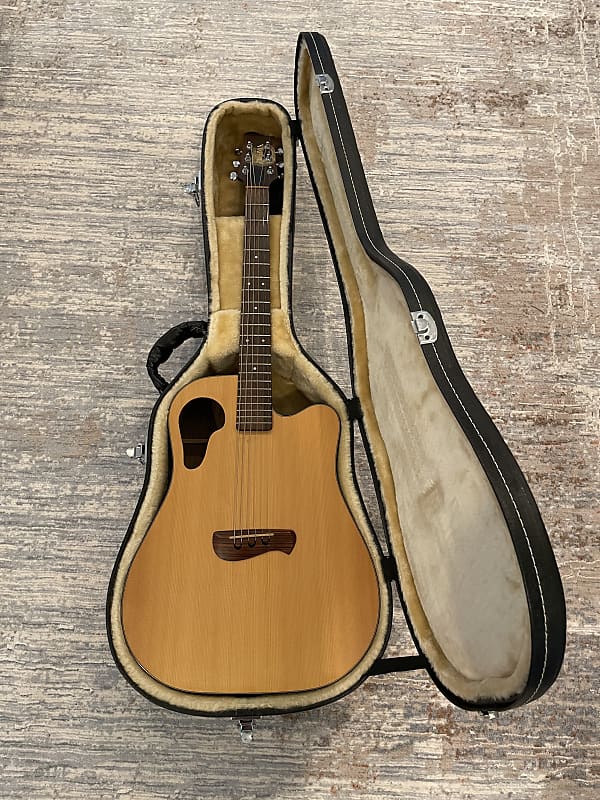 Tacoma DR8C | Reverb Canada