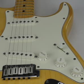 Fender American Series Stratocaster 2001 Natural Ash image 10