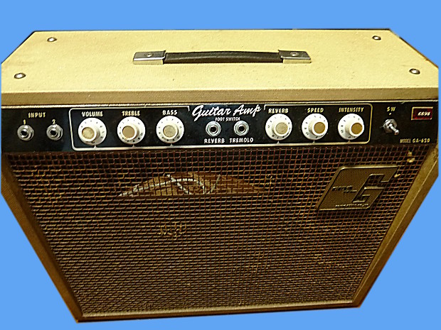 Guyatone GA-620 1960's Rare Blonde Sparkle Tolex, no speaker, completely serviced and functional image 1