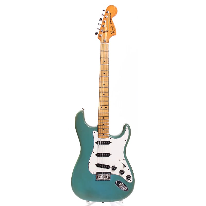 Fender International Series Stratocaster (1979 - 1982) | Reverb