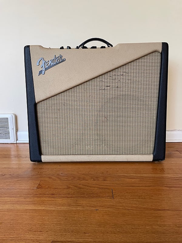 Fender Two Tone Amp Custom Shop 15-Watt 1x12