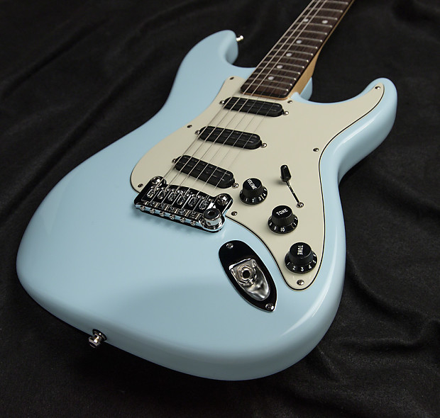 G&l online sonic blue