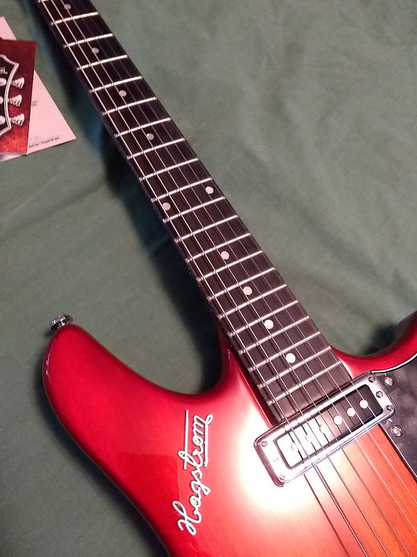 Hagstrom Retroscape Series IMP-CSB Impala Cherry Sunburst