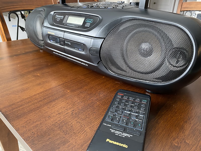 Panasonic RX-DT55 Portable Stereo CD System image 1