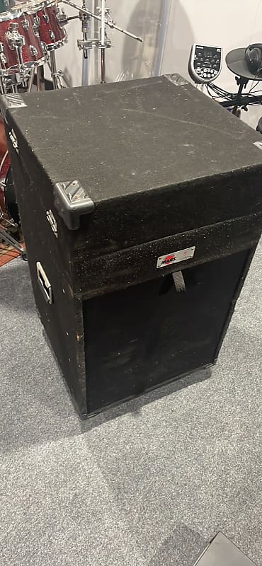 Mars 12u Rack Case with 10u Mixer Top | Reverb