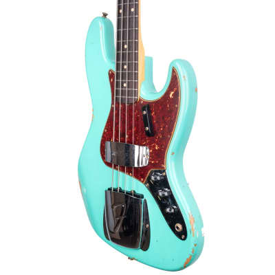 Fender Custom Shop relic – 1964 Jazz bass – Sea Foam Green – 9.5lbs – serial R133274 image 5