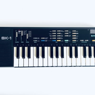Casio SK-1 32-Key Sampling Keyboard 1986 - Black