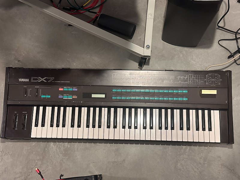 Yamaha DX7 Digital FM Synthesizer