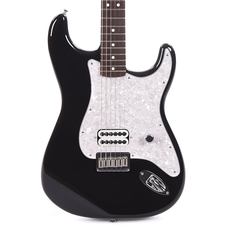 Fender Artist Limited Edition Tom DeLonge Stratocaster Black image 1