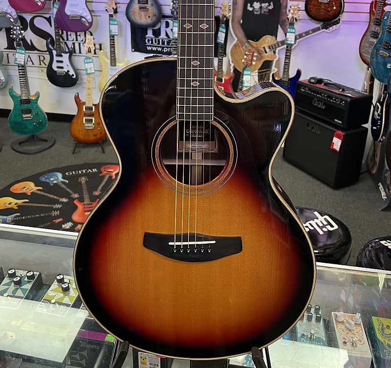 YAMAHA　CPX1200Ⅱ Yamaha CPX1200II Acoustic-Electric Guitar - Vintage Sunburst