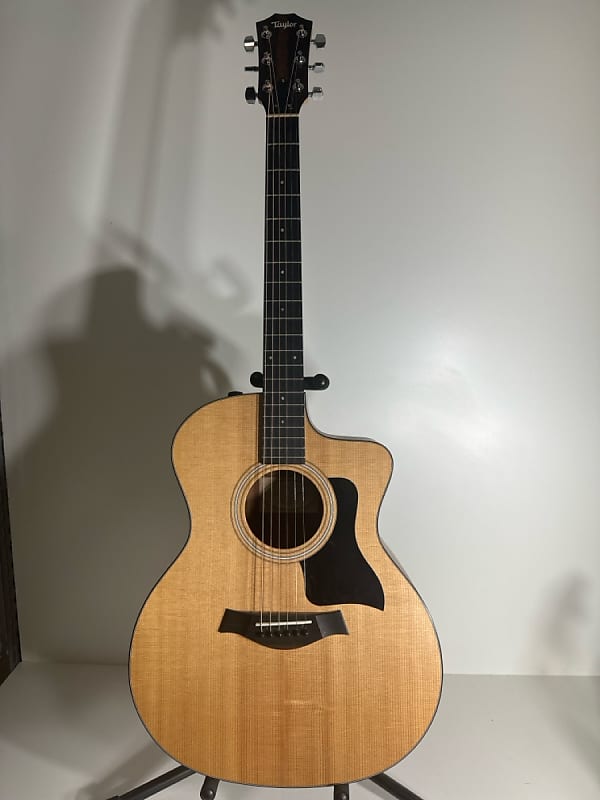 Taylor 114ce Walnut with Maple Neck 2019 - Present - Natural