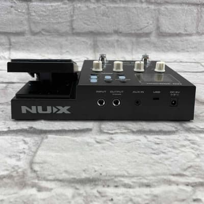 NUX MG-300 Modeling Guitar Processor - DEMO UNIT image 3