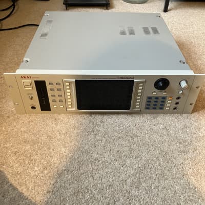 Akai S5000 Sampler 256MB 64 Voices with ZuluSCSI SD