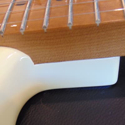 Fender Thinline 2022 - Yellow image 9