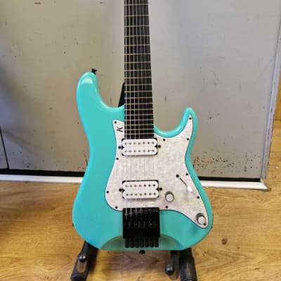 Kiesel DelosHD Bareknuckle ヘッドレス モディファイ Kiesel Guitars HD Headless Delos - YouTube
