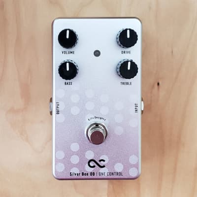 人気海外ブランドアイテム｜ファッション通販 Bearfoot FX Queen Bee Overdrive | Reverb ベース