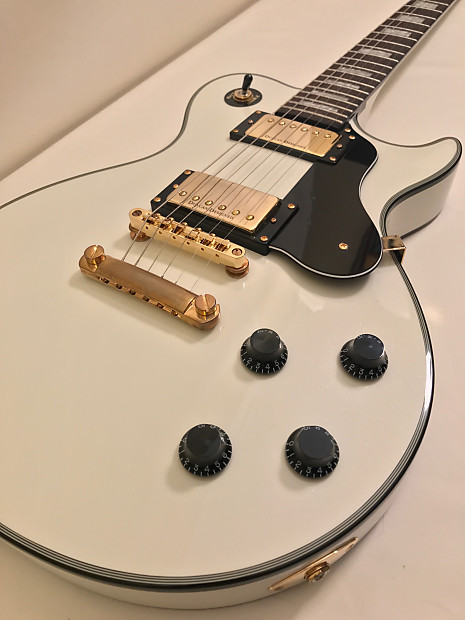 Samick Greg Bennett Design Avion Series AV7 Electric Guitar