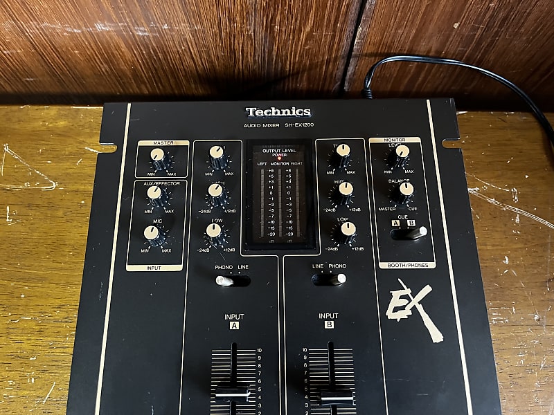 Technics SH-EX1200 SHEX1200 DMC Championship Mixer Black