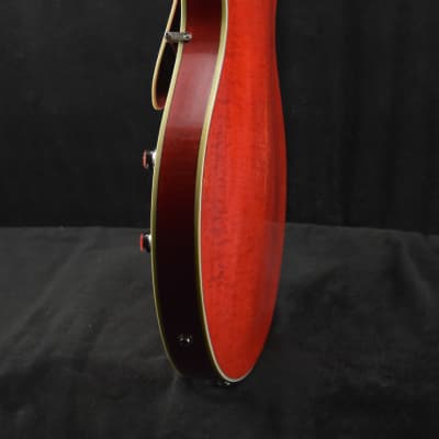 Eastman T59/V-RD Thinline Antique Varnish Red Finish image 4