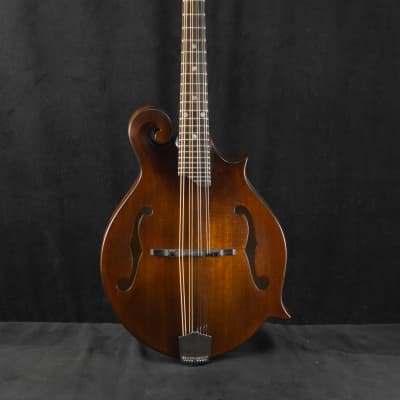 Eastman MD515CC/N F-Style F-Hole Contoured Comfort Mandolin Classic Finish image 2