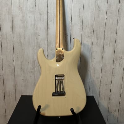 D'Pergo Vintage Limited Stratocaster image 4