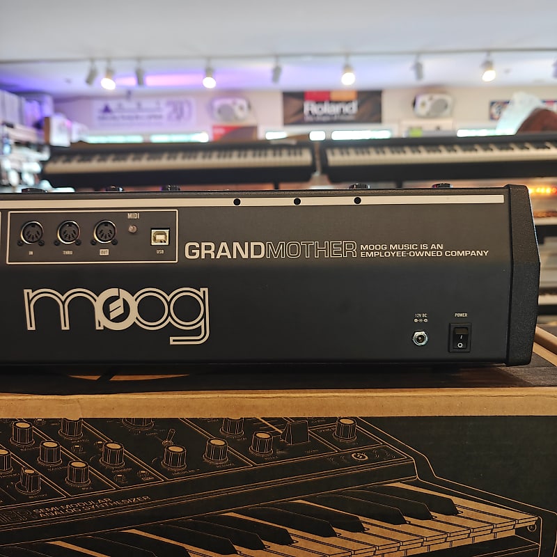 Moog Grandmother Dark | Reverb