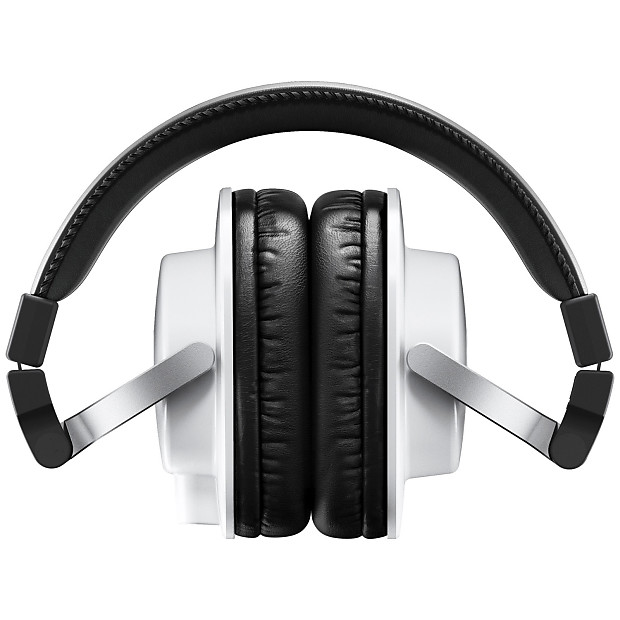2 Pairs of Yamaha HPH MT5W Headphones WHITE w AKG HP6E Matrix 6 Channel Headphone Amp and Cloth