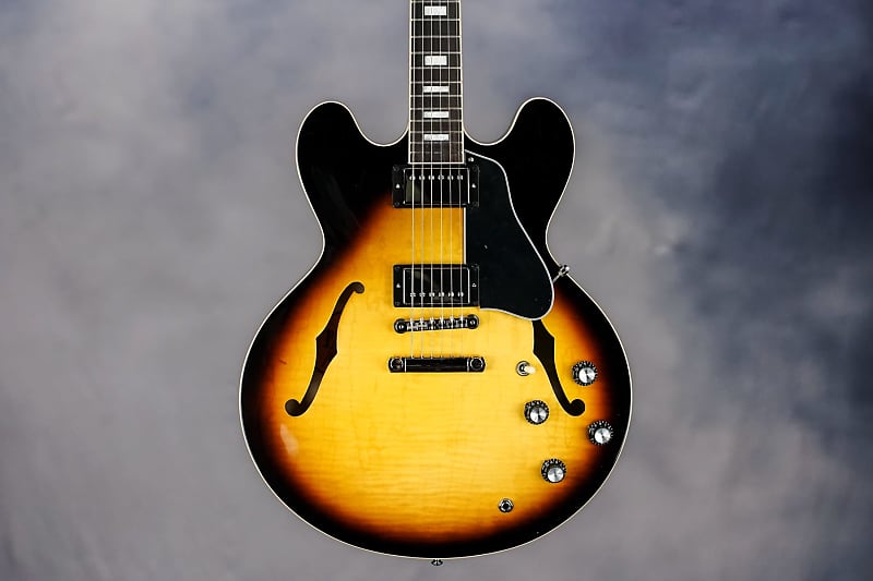 ES-335, Vintage Sunburst | Reverb