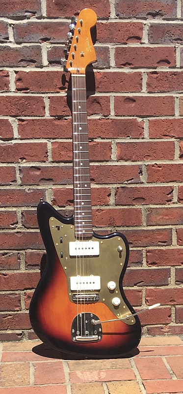 Squier by FENDER Classic Vibe FSR '60s Jazzmaster - Gold Anodized Pickguard