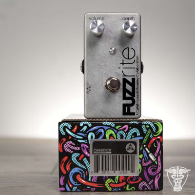 Amazon.com: Catalinbread Fuzzrite Fuzz Pedal : Musical