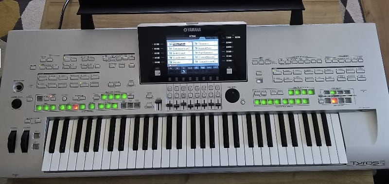 Yamaha tyros 3 price sales