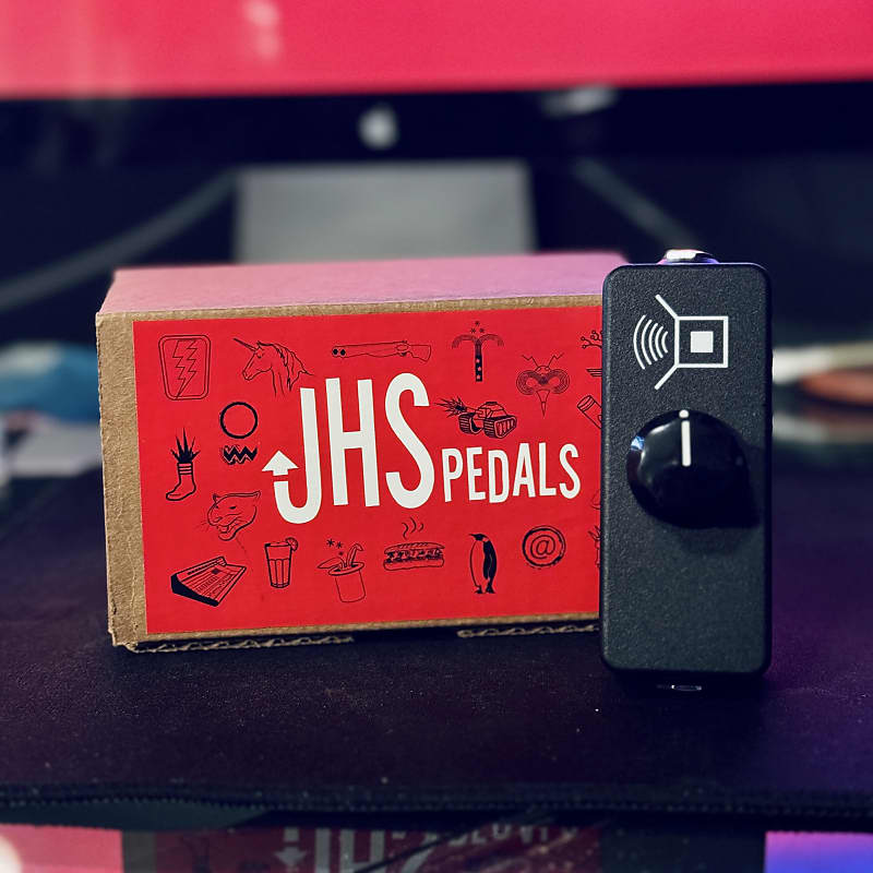 JHS Little Black Amp Box