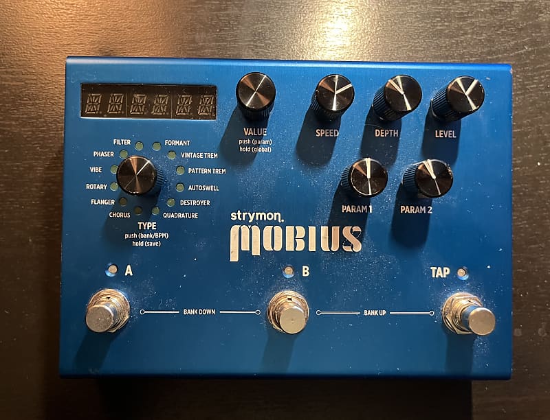 Strymon Mobius