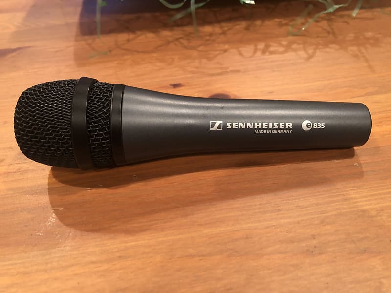 Sennheiser e835 Handheld Cardioid Dynamic Vocal Microphone image 1