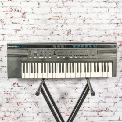 Roland - 1980's E-10 - 61 Key Synthesizer Keyboard - w/Power Cord - x8119 - VINTAGE