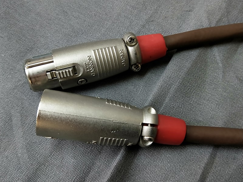 Accuphase Super Refined Cable XLR 3M In Excellent Condition Accuphase Super Refined Cable XLR 3M In Excellent Condition