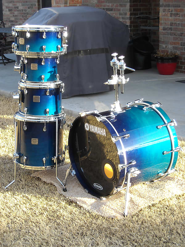 Yamaha Maple Custom Absolute Nouveau Drum Set image 5