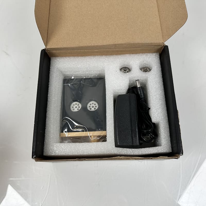 Nobsound NS-10P Mini Vacuum Tube Preamp Audio Hi-Fi Stereo Pre-Amplifier Treble  			