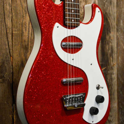 Danelectro '63 Reissue 2008 - Red image 9