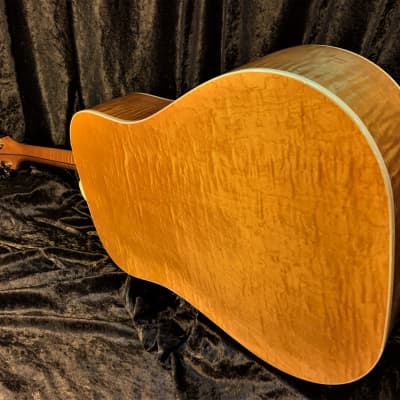 Guild D30 1987 Westerly Rhode Island Built Highly Figured Flame Maple Neck and Body Guild Acoustic image 7