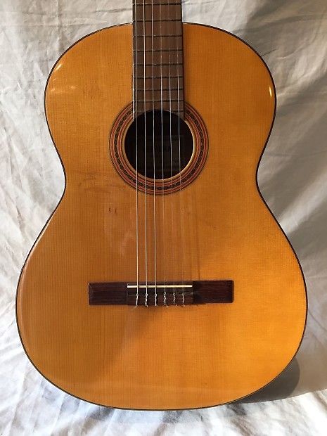 1960's Ventura Bruno V 1585 Classical Guitar