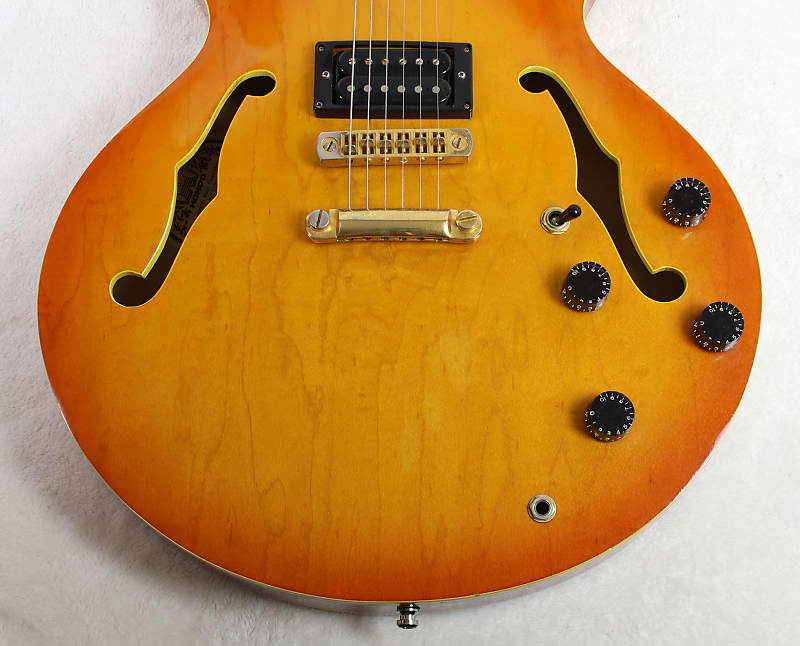 1981 Hondo H935 HS (MIK / Samick) ES-335 copy w/Arched Maple