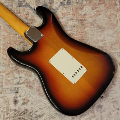 Fender Stratocaster MIJ '62 Reissue 1993-94 - 3-Tone Sunburst image 8