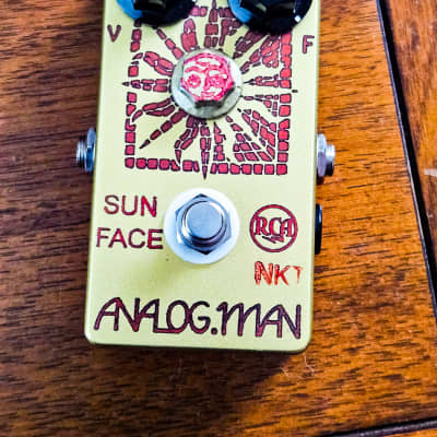 Analogman Sunface 2N527 Gold Leg 1965 TI Transistors Rare! | Reverb