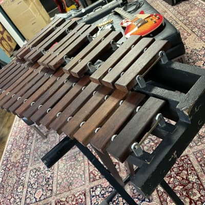 Vintage Musser Model 40 Marimba 2.5 Octave Rosewood Bars Keys Ludwig Deagan - See Video! image 5