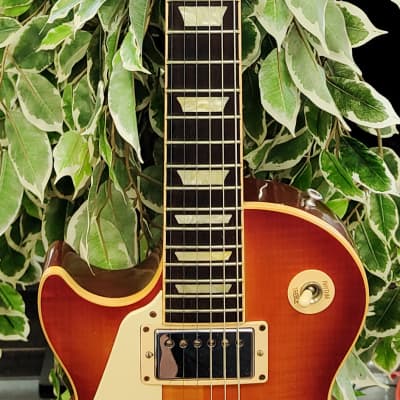 Gibson Les Paul Traditional 2013 Heritage Cherry Sunburst Guitar - Left Handed image 8